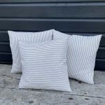 Coussin à rayures