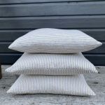 Coussin à rayures